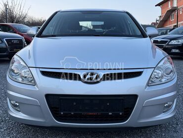 Hyundai i30 1.6 CRDI BESPREK0RAN