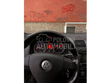 Volkswagen Golf 5 GTI
