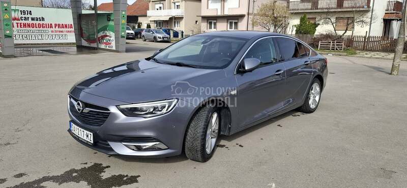 Opel Insignia 