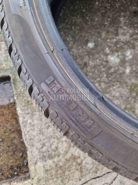 Pirelli 255/35 R20 Zimska