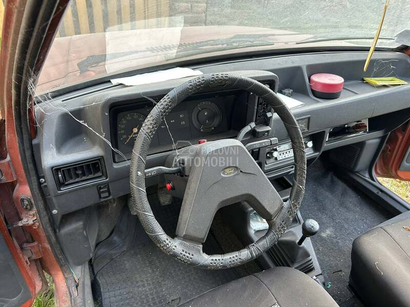 Ford Escort 