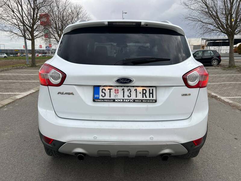 Ford Kuga TITANIUM
