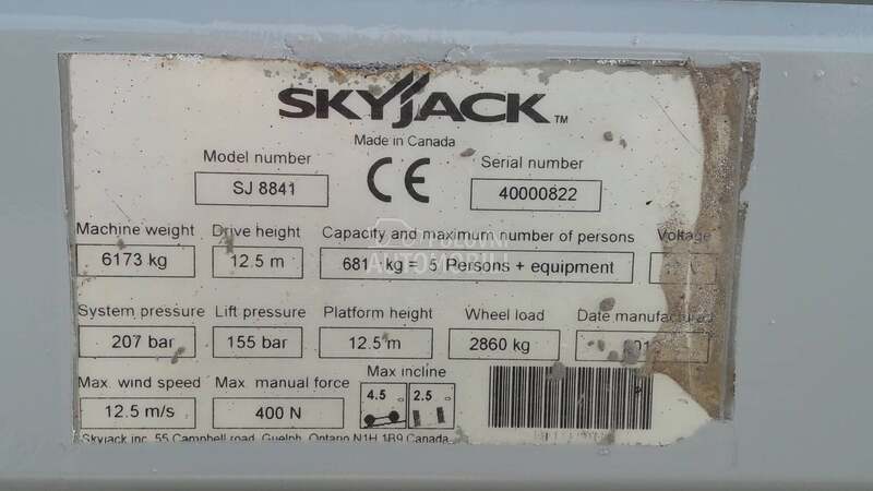 SkyJack SJ8841