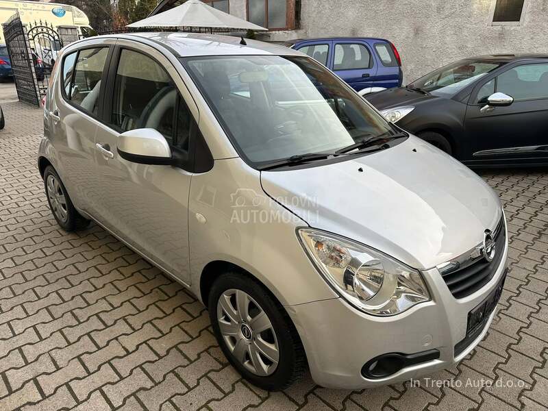 Opel Agila 1.0