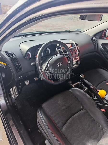 Kia cee`d 1.6 crdi
