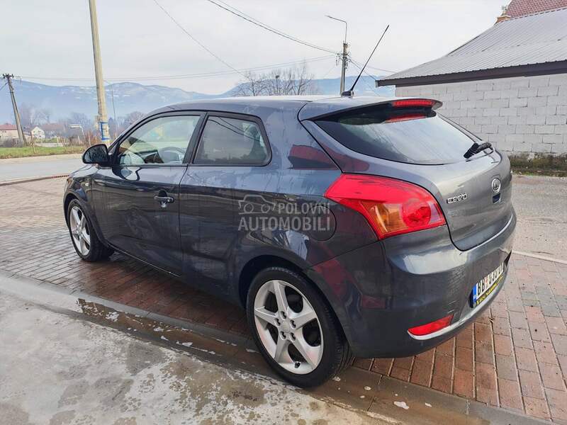 Kia cee`d 1.6 crdi
