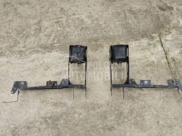 Nosaci farova za BMW 125, 116, 118 ... od 2011. do 2014. god.