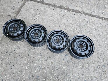 Čelične felne Nisan 4x114,3 14" 4 x 114.3