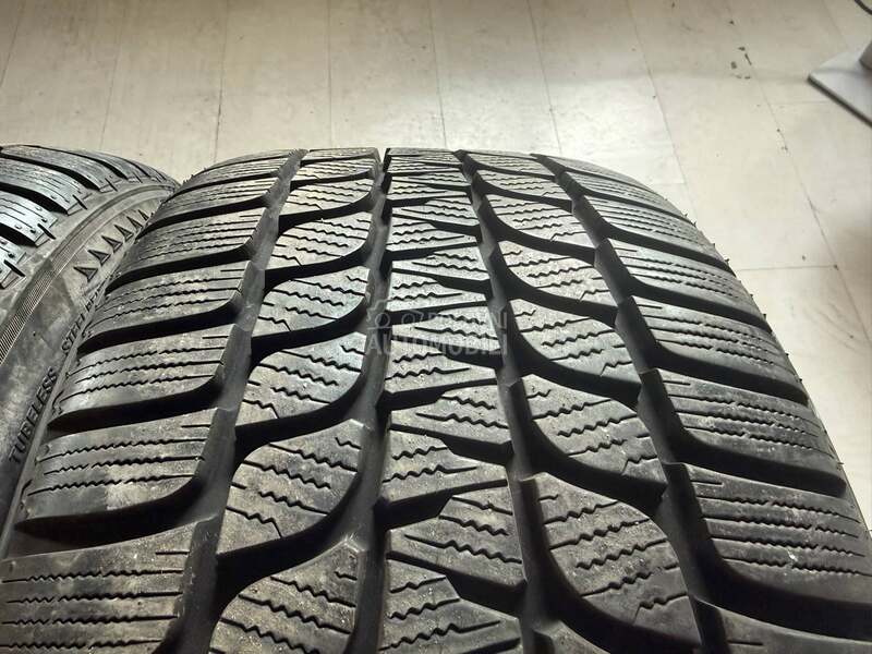Bridgestone 255/35 R19 Zimska