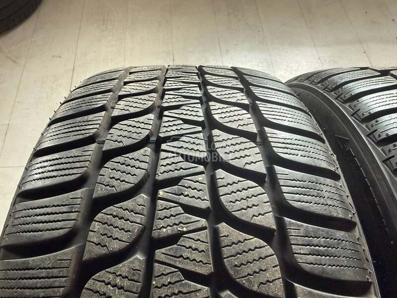 Bridgestone 255/35 R19 Zimska