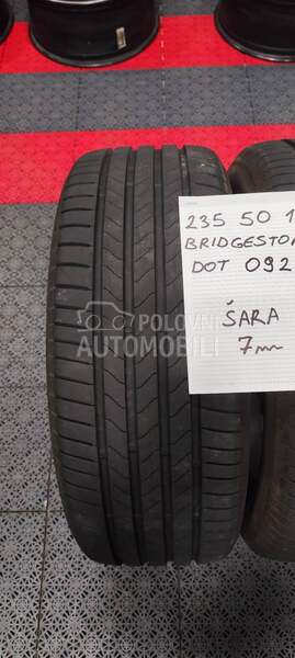 Bridgestone 235/50 R19 Letnja