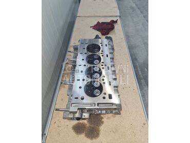 Glava motora reno master 6