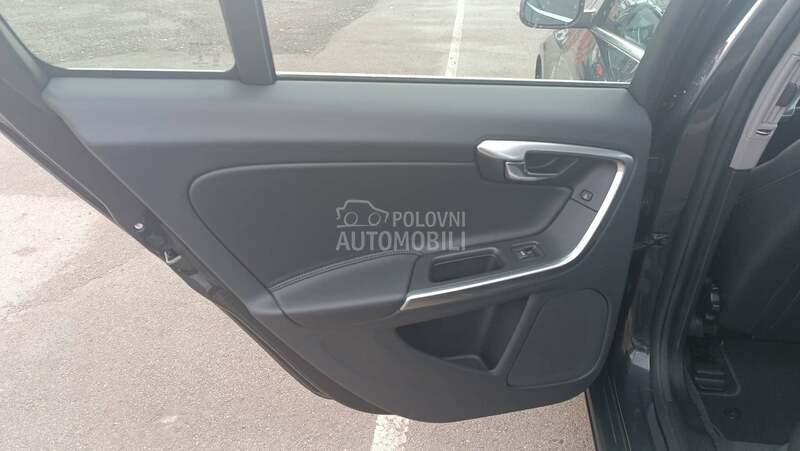 Volvo S60 D2
