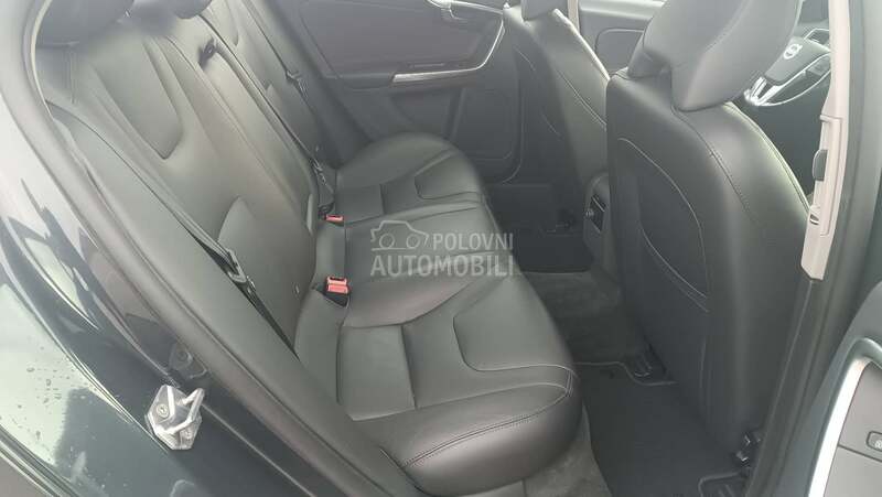 Volvo S60 D2