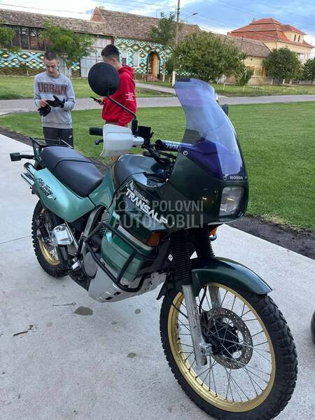 Honda transalp