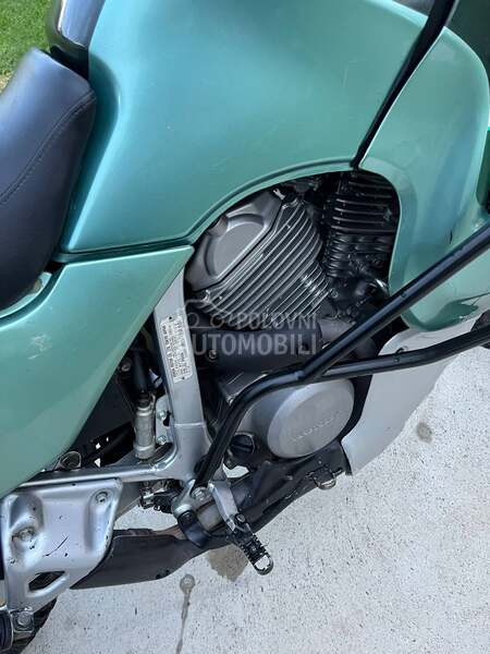 Honda transalp