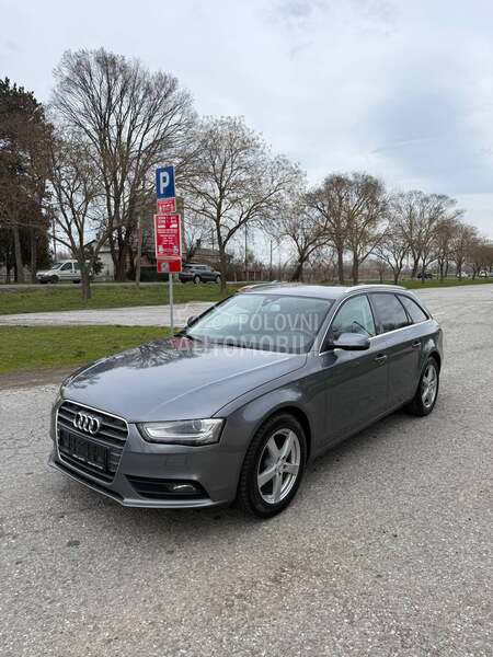 Audi A4 T0P STANjE/F-ULL