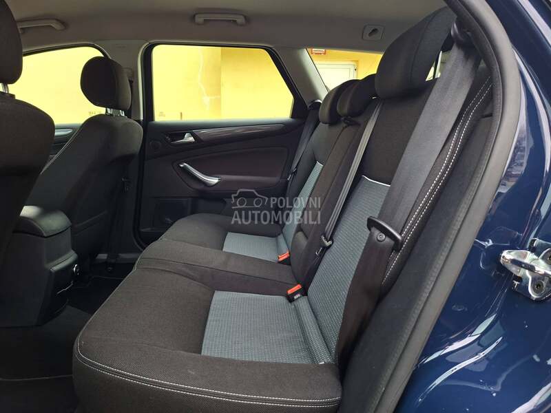 Ford Mondeo PROČITATI TEXT