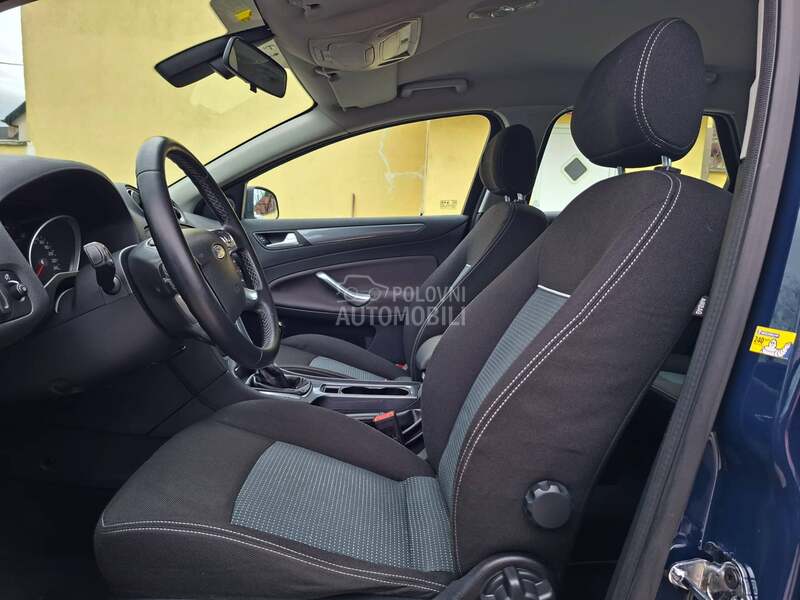 Ford Mondeo PROČITATI TEXT