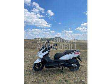 Kymco Downtown 300i
