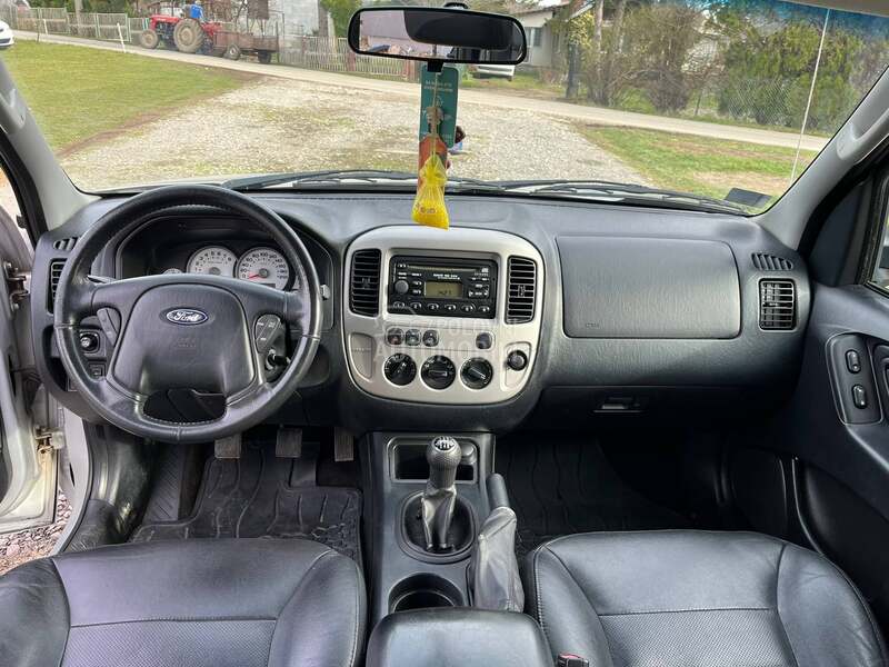 Ford Maverick 2.3B XLT