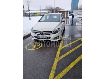 Mercedes Benz B 180 