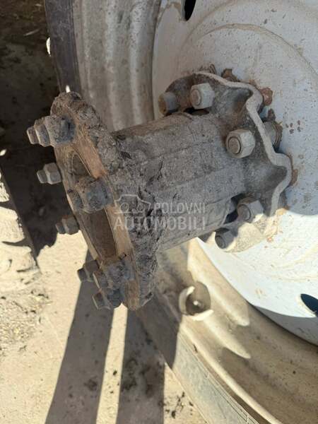 Belarus 1221 tockovi 18.4 r38