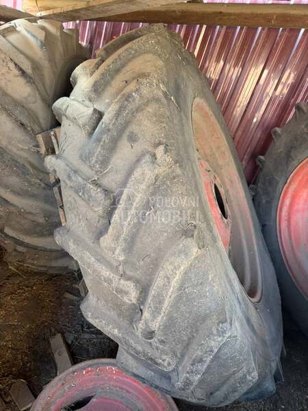 Belarus 1221 tockovi 18.4 r38