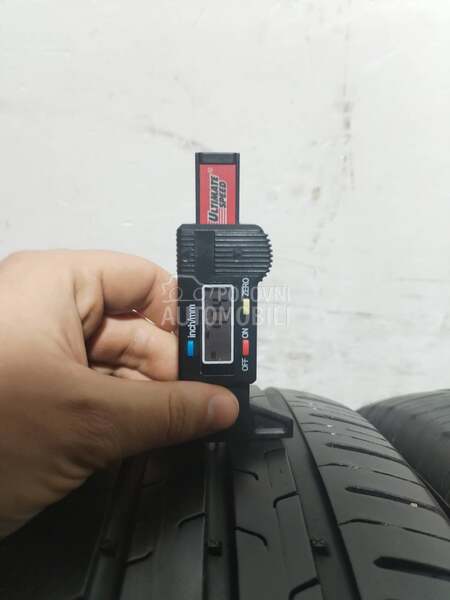 Continental 215/60 R16 Letnja