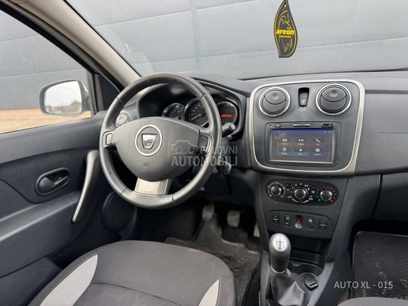 Dacia Stepway 1.5 DCI // NAV