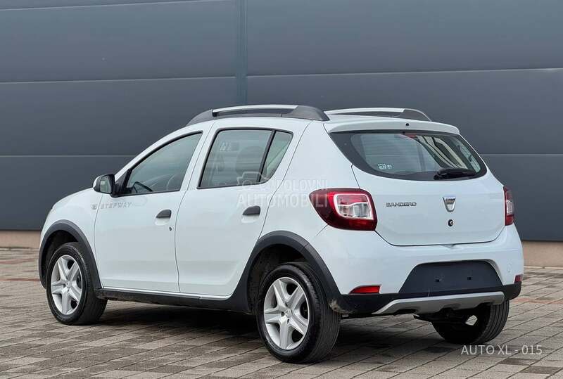 Dacia Stepway 1.5 DCI // NAV