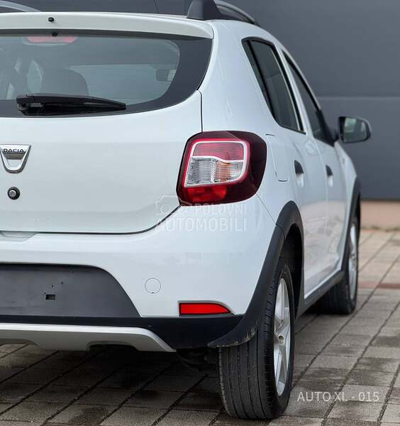 Dacia Stepway 1.5 DCI // NAV