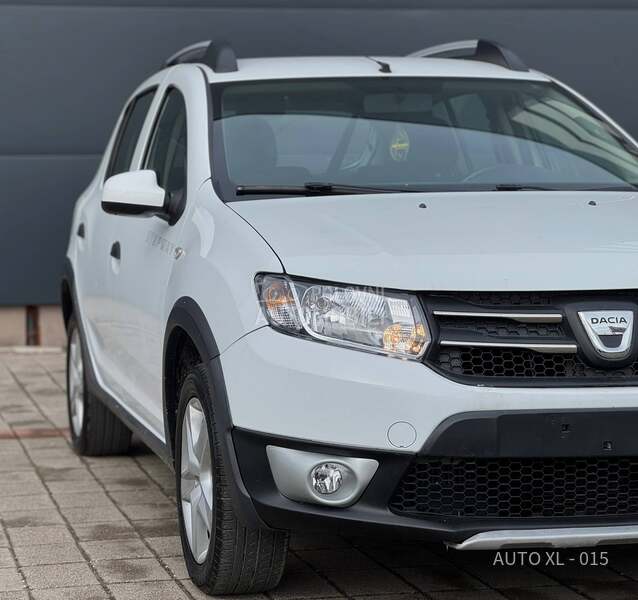 Dacia Stepway 1.5 DCI // NAV