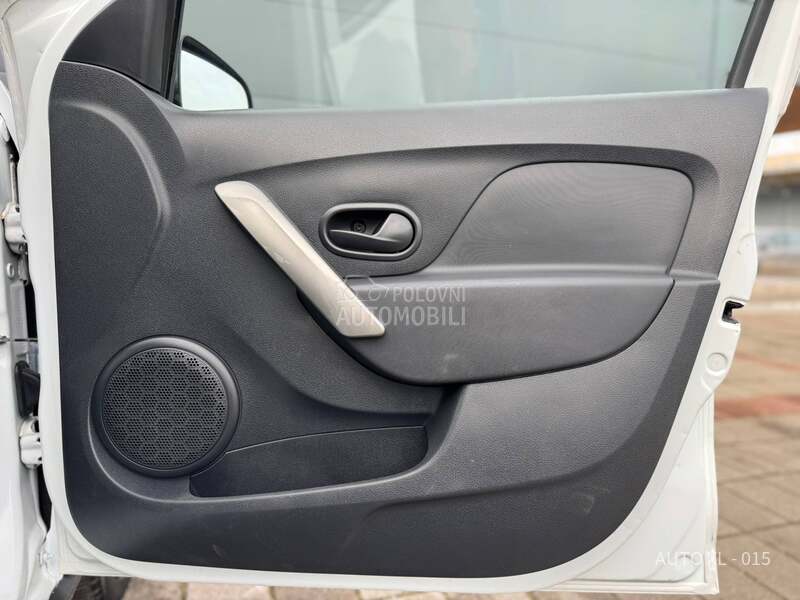 Dacia Stepway 1.5 DCI // NAV