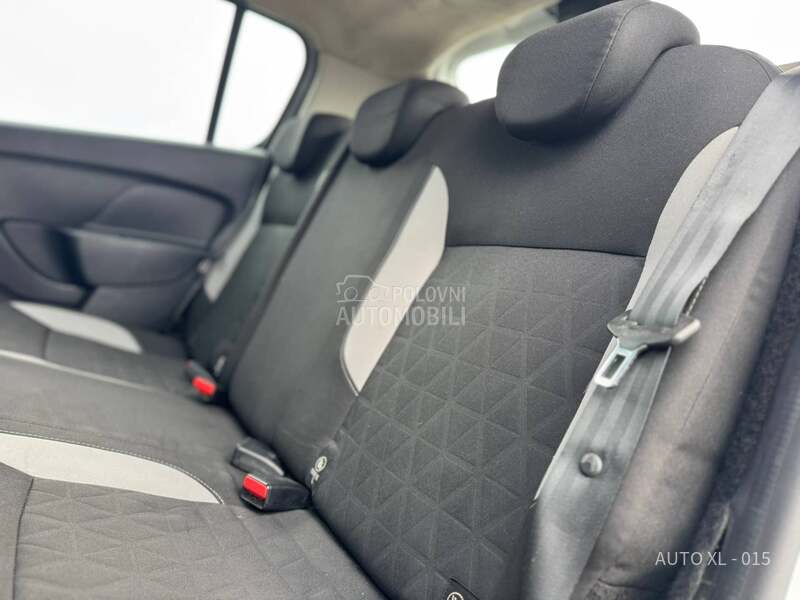 Dacia Stepway 1.5 DCI // NAV