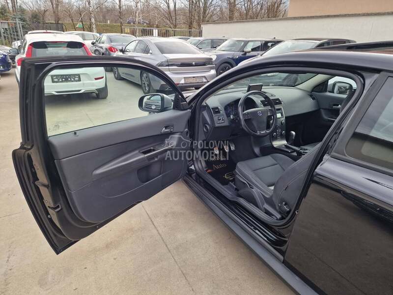 Volvo C30 R DESIGN