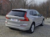 Volvo XC60 B4 D AWD MOMENTUM