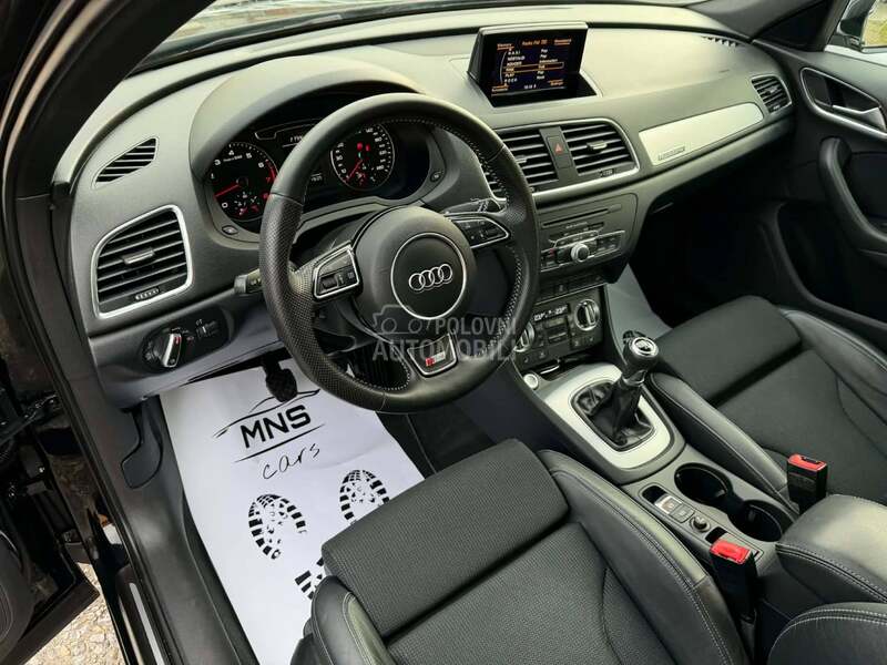 Audi Q3 S line/4x4/Led