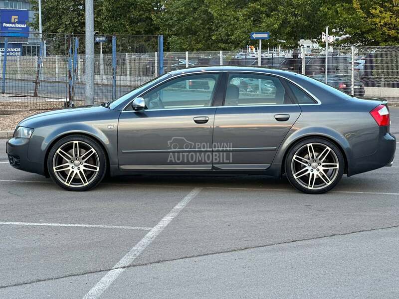 Audi S4 4.2 B6