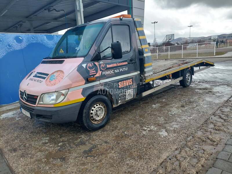 Mercedes Benz sprinter