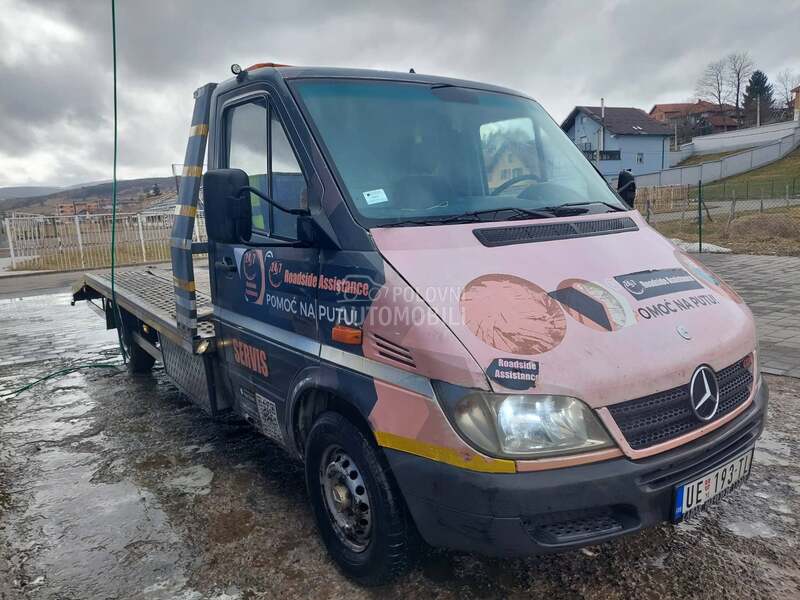 Mercedes Benz sprinter