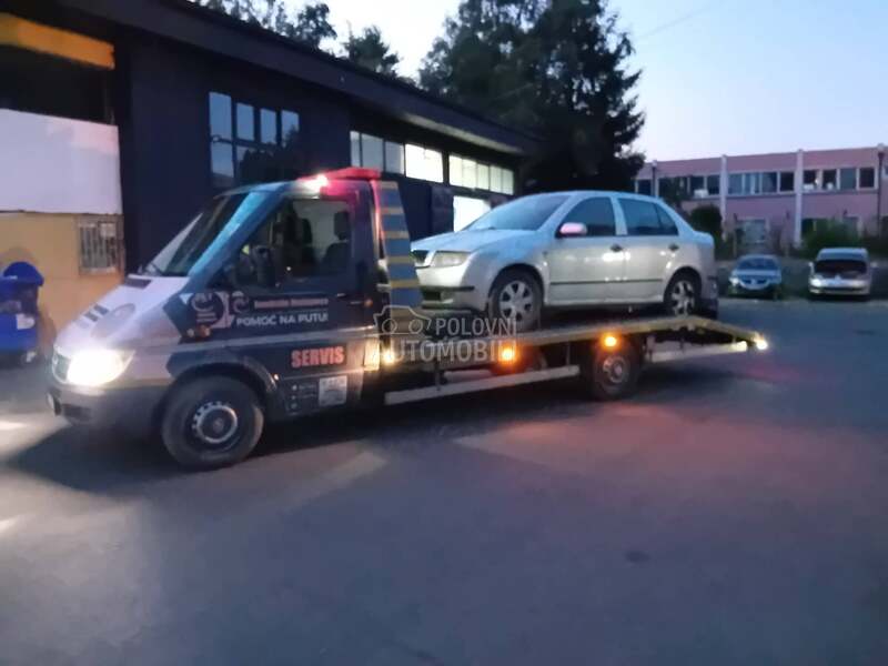 Mercedes Benz sprinter