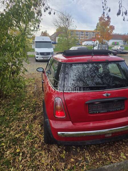 MINI Cooper 