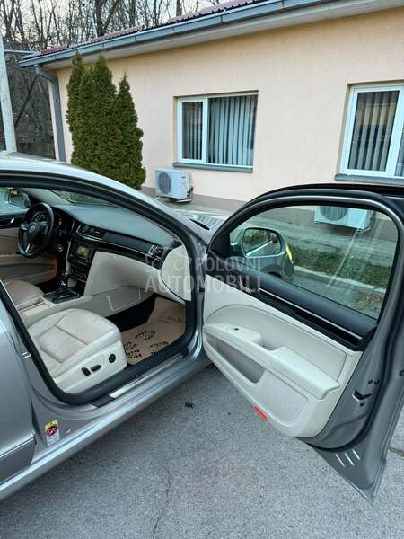 Škoda Superb 2.0 DSG ELEGANCE