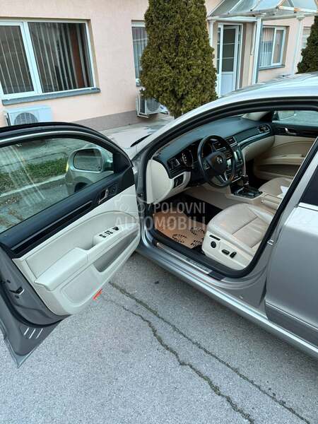 Škoda Superb 2.0 DSG ELEGANCE