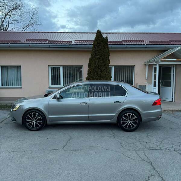 Škoda Superb 2.0 DSG ELEGANCE
