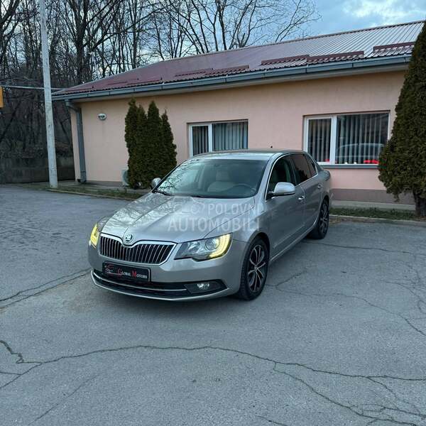 Škoda Superb 2.0 DSG ELEGANCE