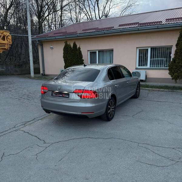 Škoda Superb 2.0 DSG ELEGANCE