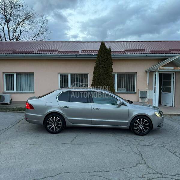 Škoda Superb 2.0 DSG ELEGANCE
