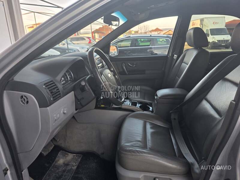 Kia Sorento 2.5D NOVA